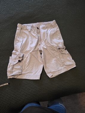 Aeropostale Men's Light Tan Cargo Shorts with Multi Pockets